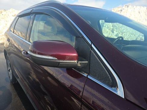 Certified 2019 Ford Edge SEL w/ Equipment Group 201A image 3