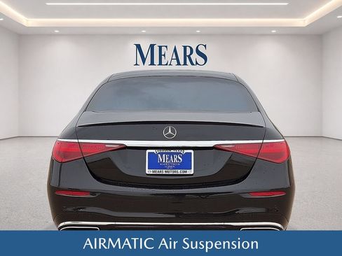 Used 2022 Mercedes-Benz S 500 4MATIC w/ AMG Line Package image 5