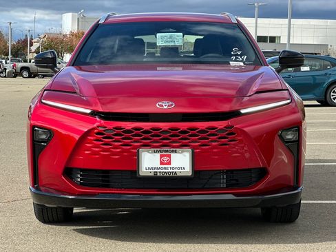 New 2025 Toyota Crown Signia image 8