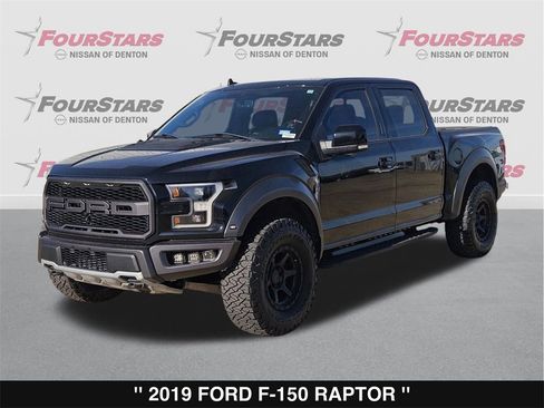 Used 2019 Ford F150 Raptor w/ Equipment Group 802A Luxury image 9