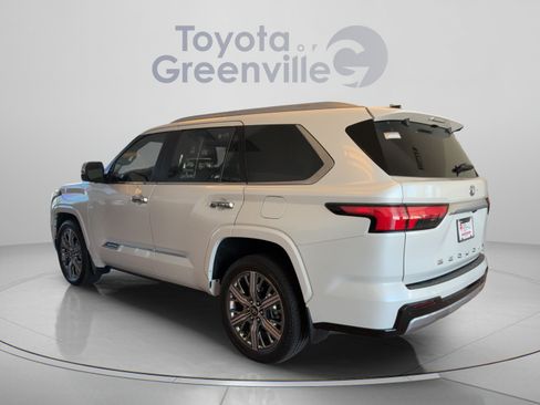 Used 2026 Toyota Sequoia Capstone AWD/4WD image 4