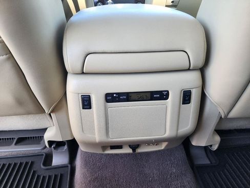 Used 2017 INFINITI QX80 4WD w/ Driver Assistance Package image 23