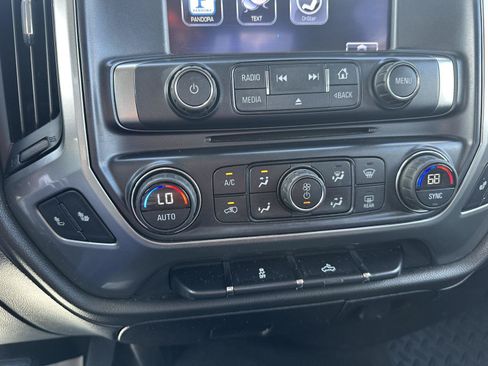 Used 2016 Chevrolet Silverado 2500 LTZ AWD/4WD image 29