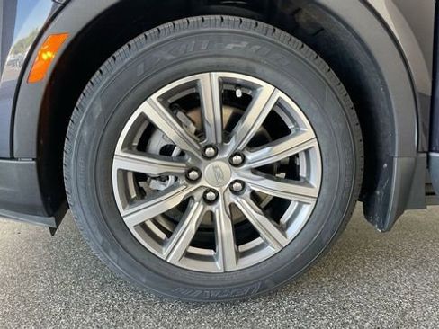 Used 2023 Cadillac XT4 Sport w/ Sun And Sound Package image 48