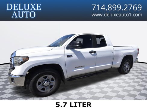 Used 2020 Toyota Tundra SR5 RWD image 1