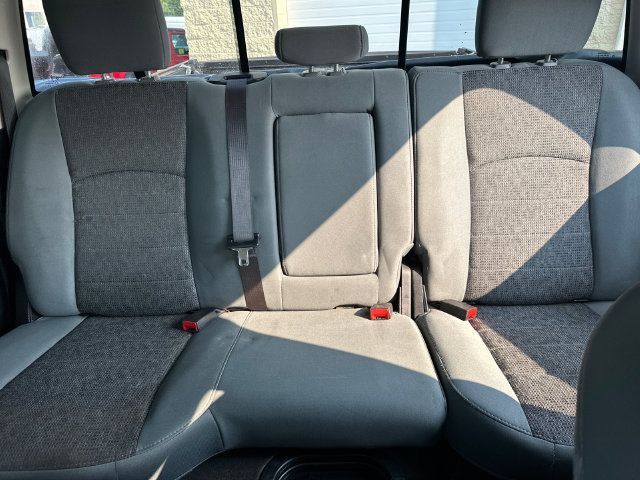 Used 2017 RAM 1500 Big Horn AWD/4WD image 35
