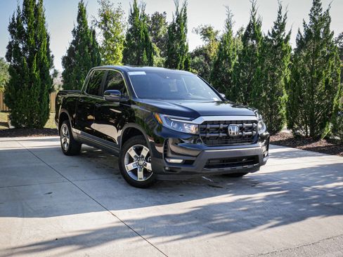 Certified 2024 Honda Ridgeline RTL image 2