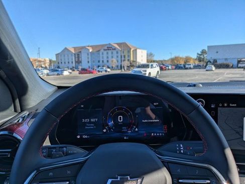 New 2026 Chevrolet Equinox RS w/ Convenience Package III image 30