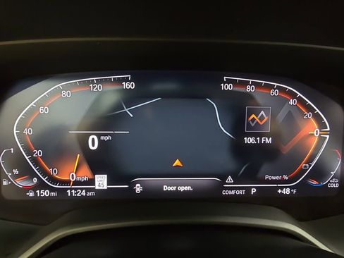 Used 2022 BMW X7 xDrive40i w/ Premium Package image 27