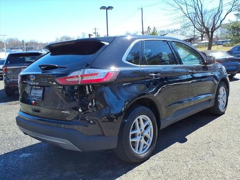 Certified 2022 Ford Edge SEL w/ Convenience Package image 6