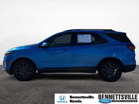 Used 2024 Chevrolet Equinox RS image 2