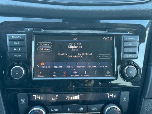 Used 2019 Nissan Rogue SV w/ Premium Package image 20