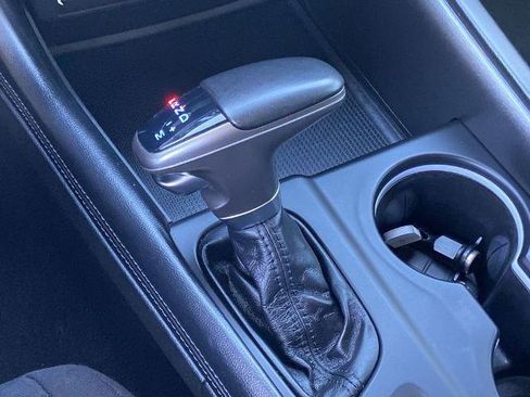 Used 2022 Dodge Durango SXT image 11