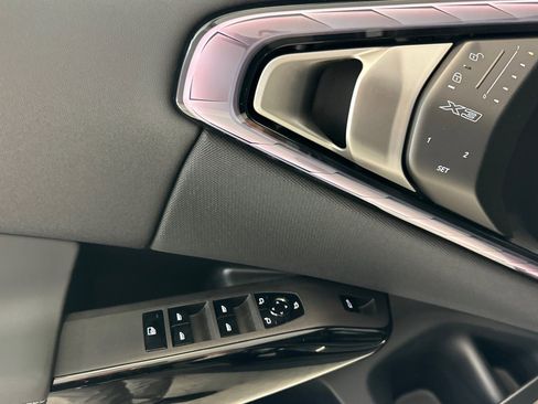 New 2026 BMW X3 xDrive30 w/ Convenience Package image 13