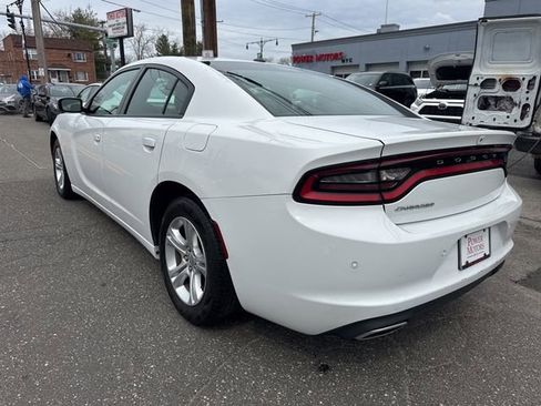 Used 2021 Dodge Charger SXT w/ Leather Interior Group RWD image 3