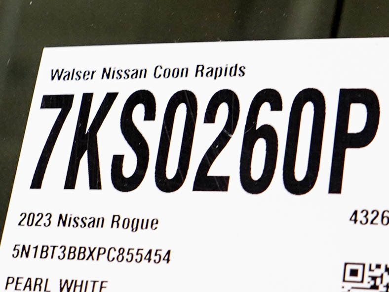 Used 2023 Nissan Rogue SV w/ SV Premium B Package AWD/4WD image 30