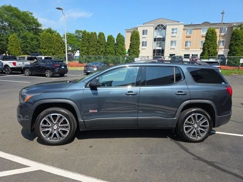 Used 2019 GMC Acadia SLT w/ LPO, Floor Liner Package AWD/4WD image 4