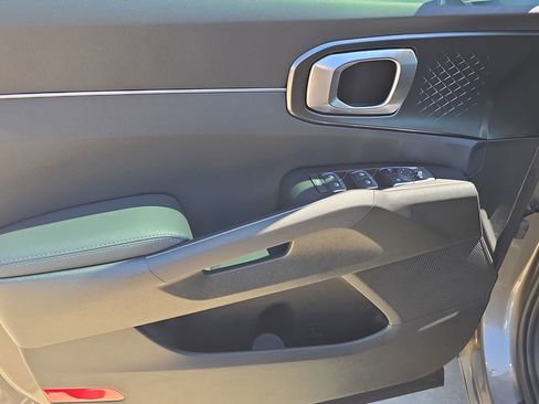 New 2026 Kia Sorento EX AWD/4WD image 18