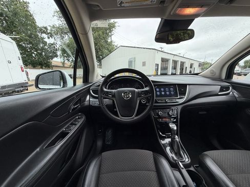 Used 2019 Buick Encore Preferred w/ Safety Package AWD/4WD image 2