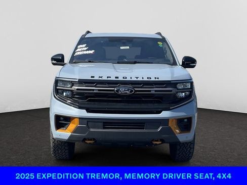 New 2025 Ford Expedition Tremor image 8