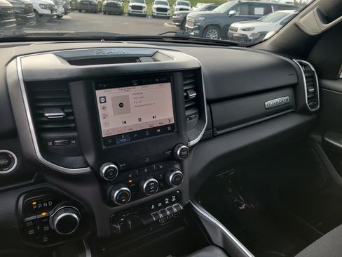 Used 2022 RAM 1500 Big Horn AWD/4WD image 21