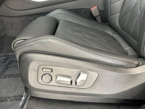 Used 2026 BMW X5 sDrive40i RWD image 14