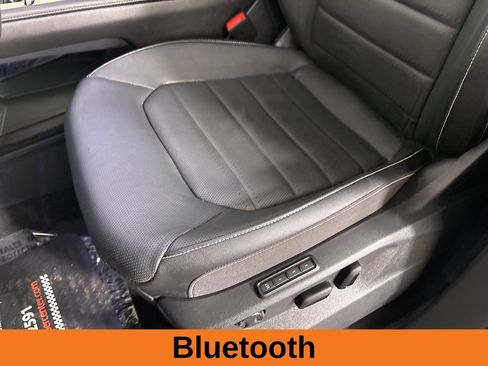 Used 2025 Volkswagen Atlas SEL image 12