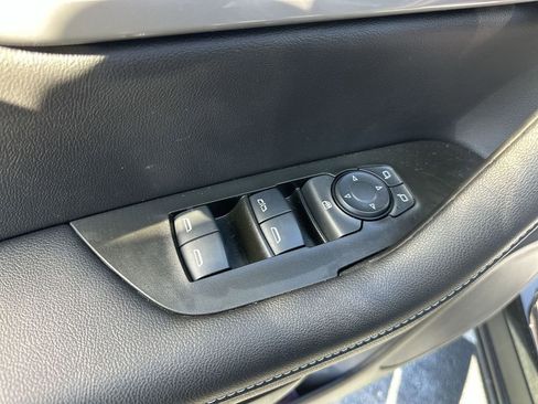 Used 2023 Chevrolet Blazer LT w/ Driver Confidence Package image 13