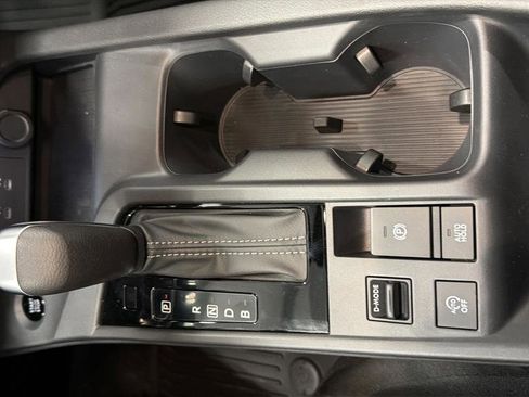 New 2026 Nissan Sentra SV w/ Floor Mat Package FWD image 25