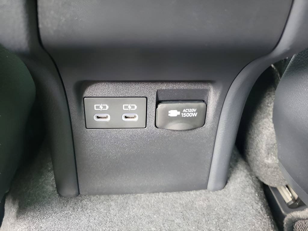 New 2026 Toyota Prius Plug-In Hybrid FWD image 11