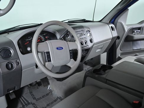 Used 2007 Ford F150 XLT image 12