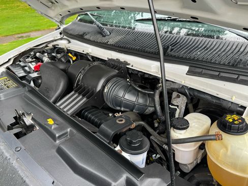 Used 2013 Ford E-250 and Econoline 250 image 37