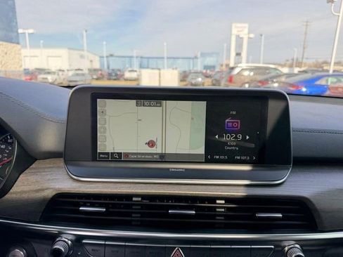 Used 2022 Kia Telluride EX w/ EX Premium Package image 16