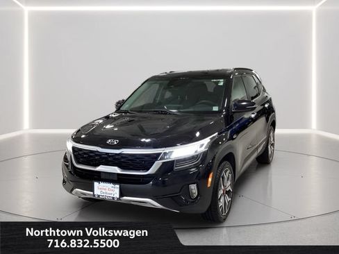 Used 2021 Kia Seltos SX w/ SX Sunroof Package AWD/4WD image 1