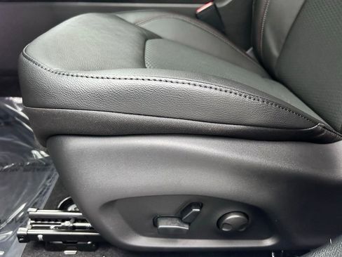 New 2026 Jeep Compass Trailhawk image 16