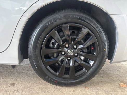 Used 2017 Nissan Altima 2.5 S w/ Power Driver Seat Package image 33