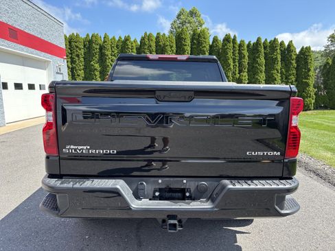 Used 2024 Chevrolet Silverado 1500 Custom AWD/4WD image 4