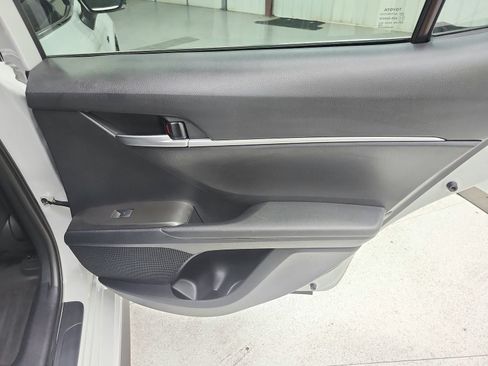 Used 2023 Toyota Camry SE FWD image 36