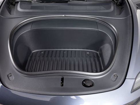 Used 2024 Tesla Model 3 Long Range RWD image 40