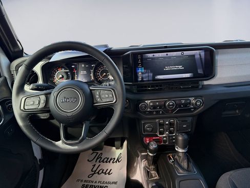 Certified 2025 Jeep Wrangler Willys image 13