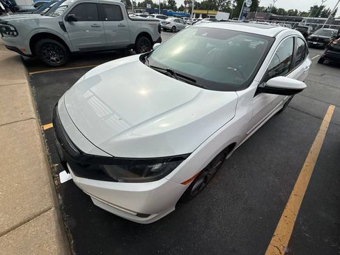 Used 2020 Honda Civic EX image 1