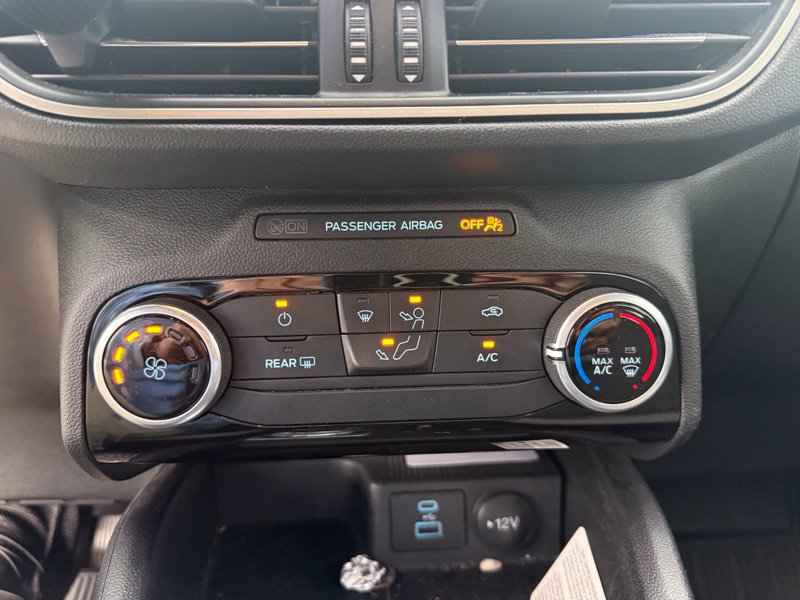 Used 2022 Ford Escape SE AWD/4WD image 8