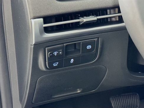 New 2026 Hyundai Tucson Limited image 13