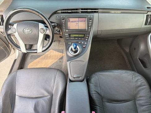 Used 2010 Toyota Prius Five FWD image 9