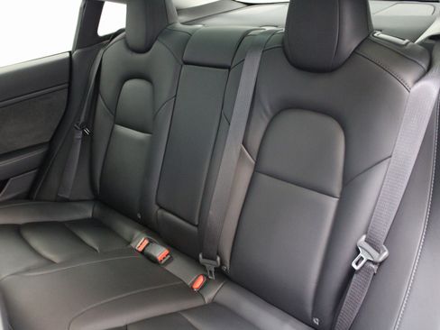 Used 2020 Tesla Model 3 Long Range image 20