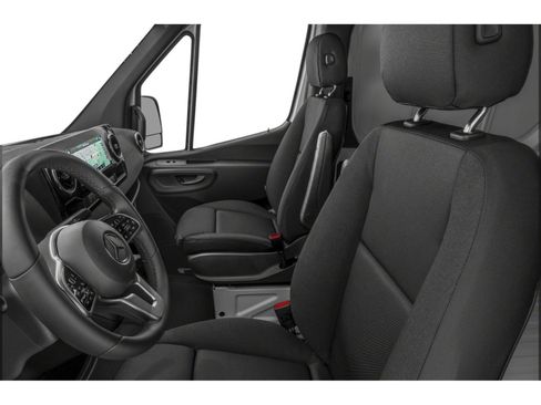 New 2025 Mercedes-Benz Sprinter 2500 image 6
