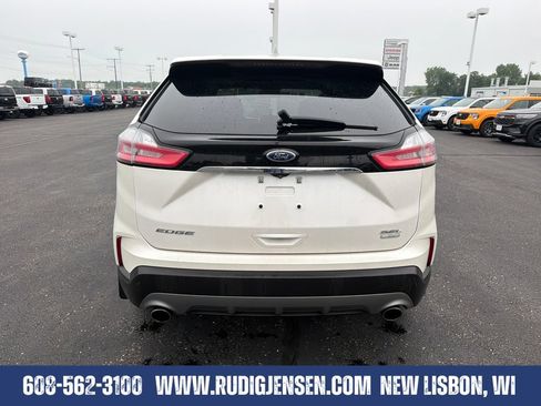 Used 2019 Ford Edge SEL w/ Equipment Group 201A FWD image 4
