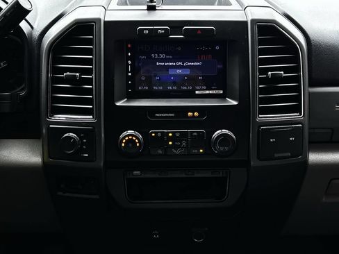 Used 2019 Ford F250 XLT AWD/4WD image 17