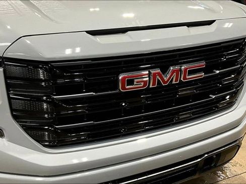 Certified 2024 GMC Sierra 1500 Elevation AWD/4WD image 30