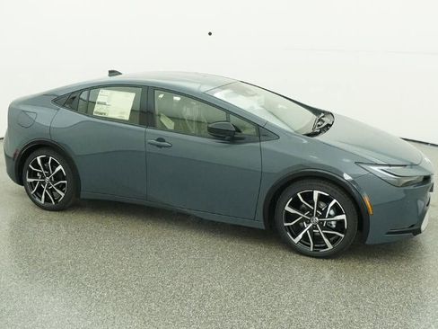 New 2026 Toyota Prius Plug-In Hybrid image 39